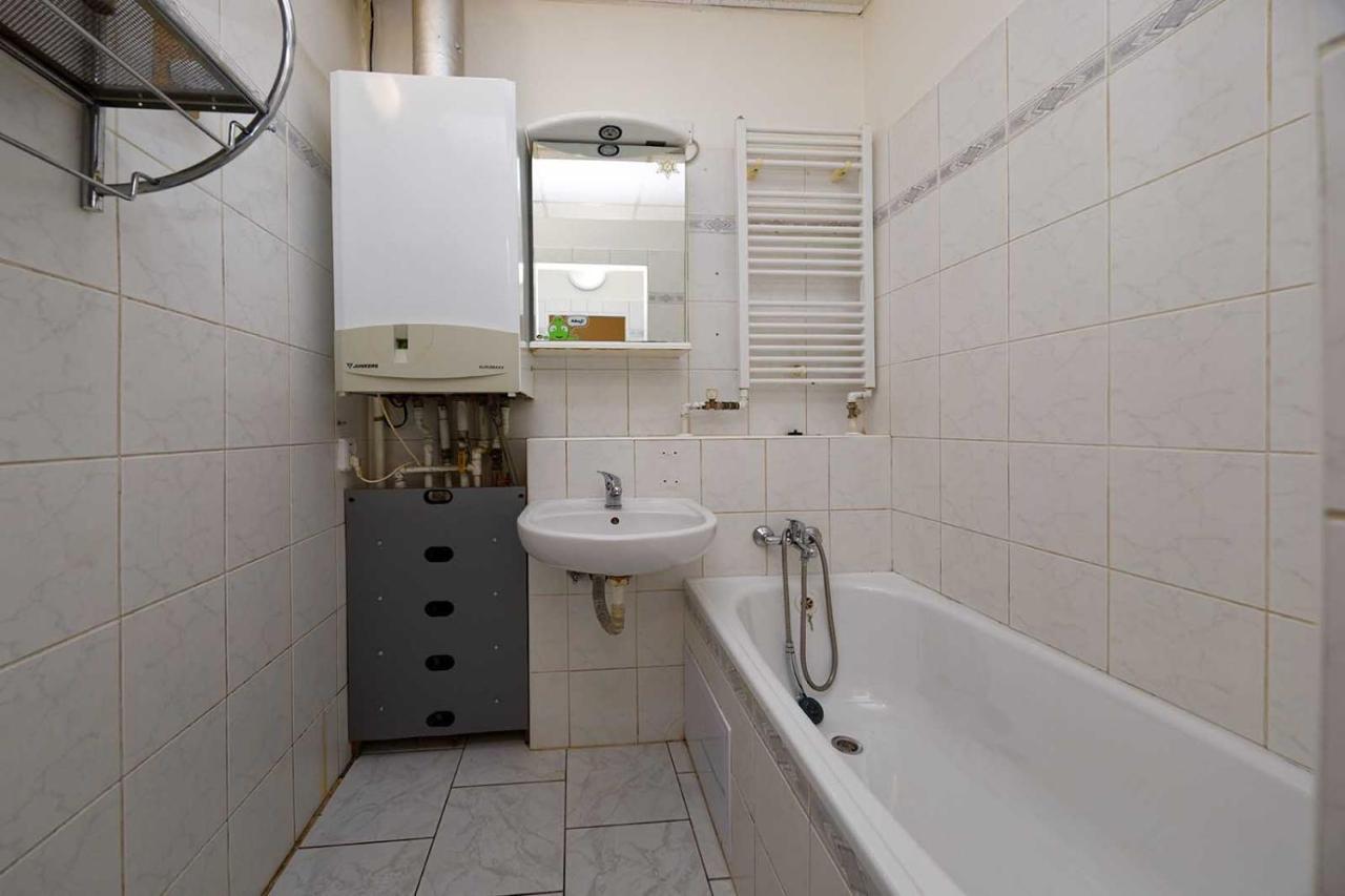 Apartment Lublanska 48 Prague Exterior photo