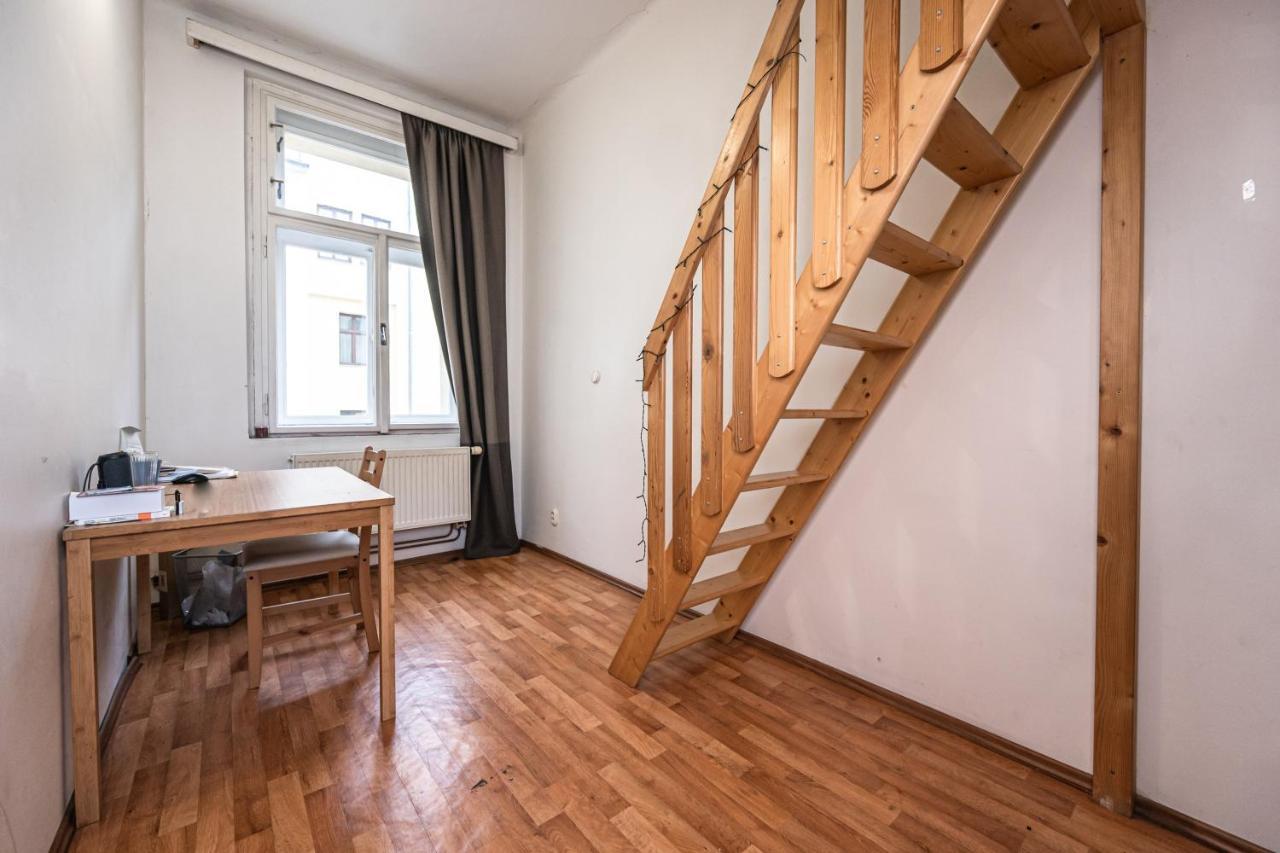 Apartment Lublanska 48 Prague Exterior photo