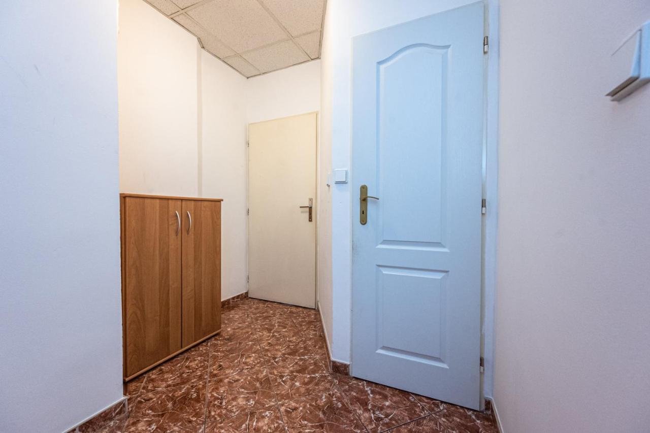 Apartment Lublanska 48 Prague Exterior photo
